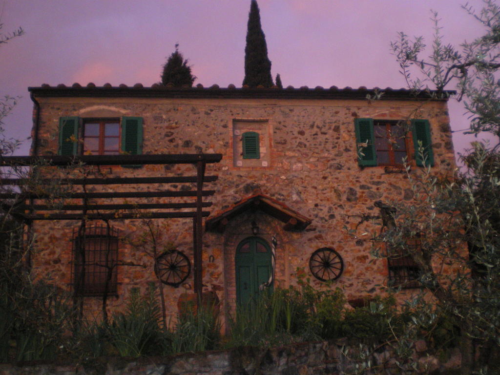 Casa Della Madonna Acomodação com café da manhã Montaione Exterior foto